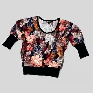About A Girl Women’s Top Floral Batwing Dolman Sleeves Scoop Neck Size XS